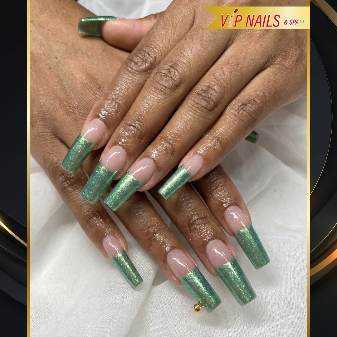 Nail colours